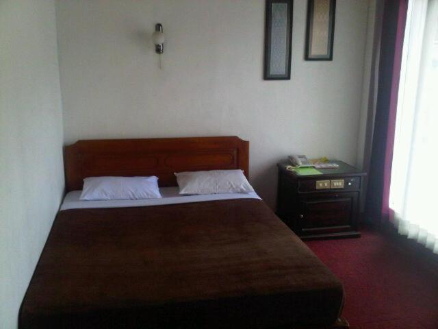 Ambun Suri Hotel Bukittinggi Habitación foto
